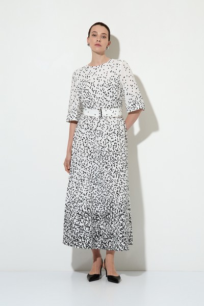 Платье VASSA&Co, пол женский, цвет белый