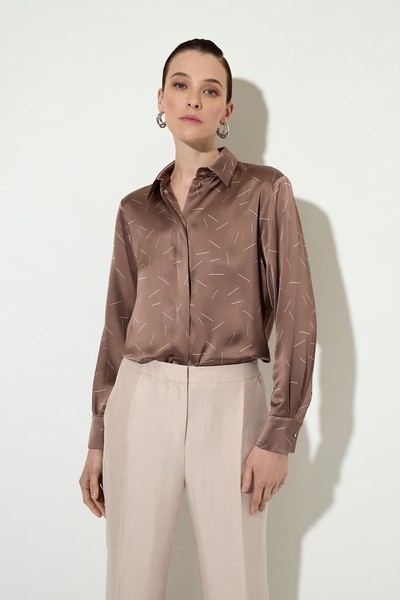 Блузка VASSA&Co, пол женский, цвет бежевый