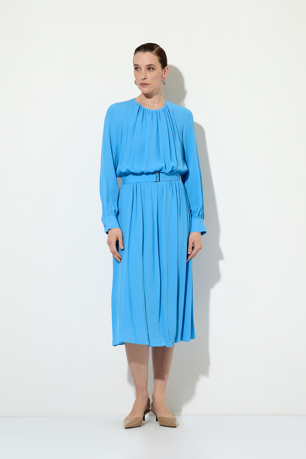 Платье , пол female, цвет синий