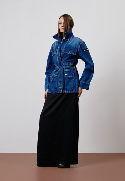 Джинсовая куртка VASSA CODE, пол женский, цвет синий