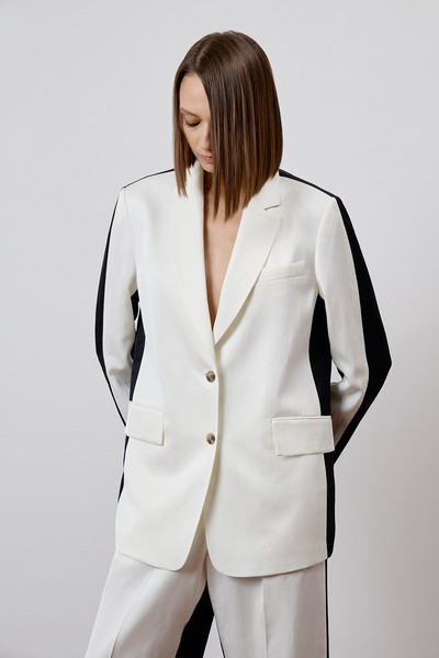 Жакет с контрастными деталями VASSA CODE, пол женский, цвет черный