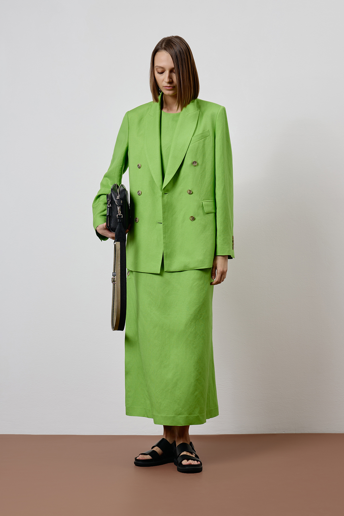 Платье VASSA CODE, пол female, цвет салатовый