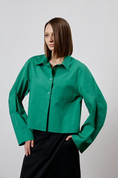 Укороченная рубашка VASSA CODE, пол female, цвет салатовый