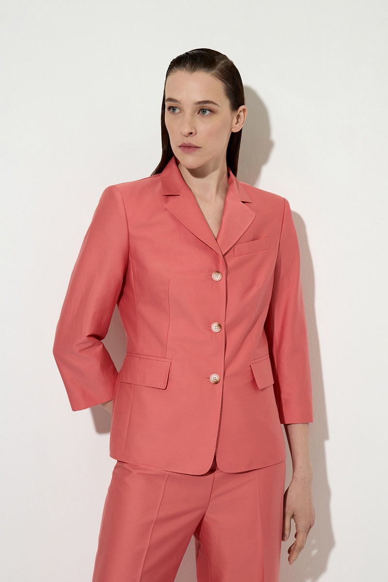 Cropped jacket VASSA&Co, пол female, цвет pink