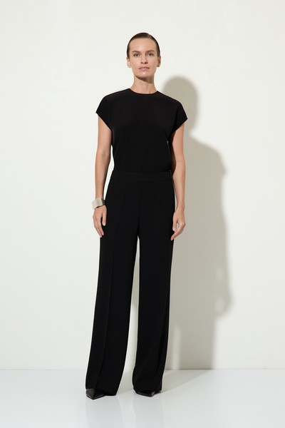 Брюки VASSA&Co, пол женский, цвет черный