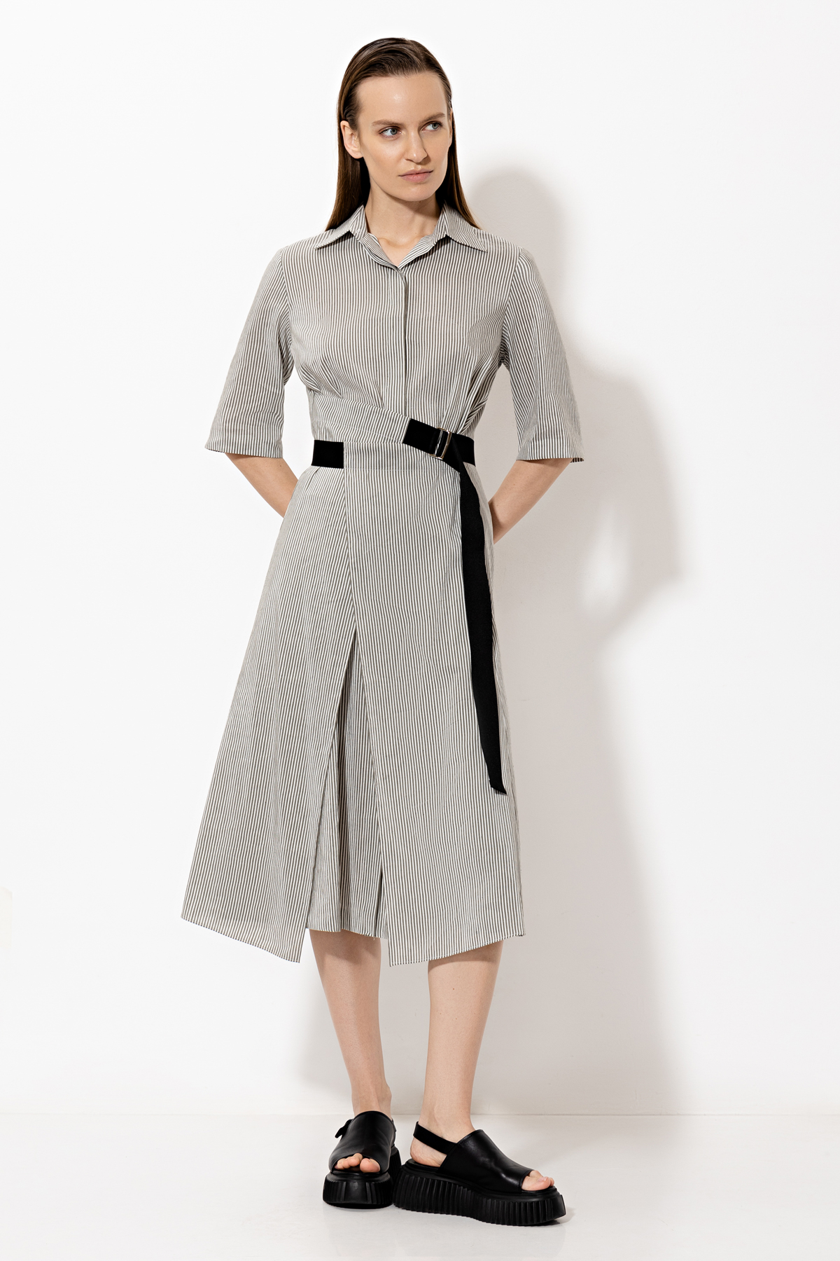 Платье VASSA&Co, пол женский, цвет коричневый