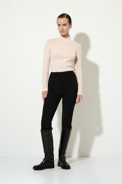 Водолазка из шерсти VASSA&Co, пол женский, цвет молочный