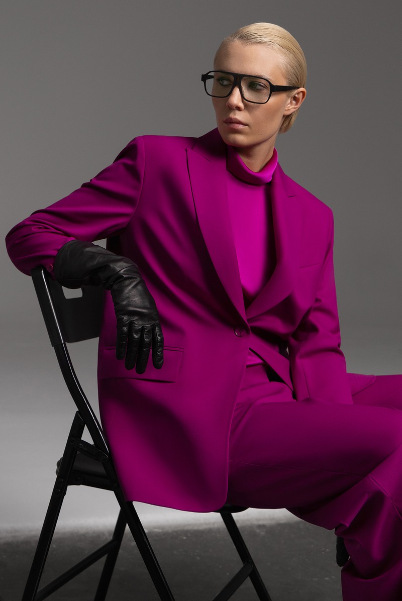 Однобортный жакет в оттенке темная фуксия VASSA&Co, пол female, цвет violet