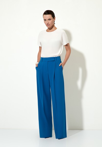 Брюки VASSA&Co, пол женский, цвет синий