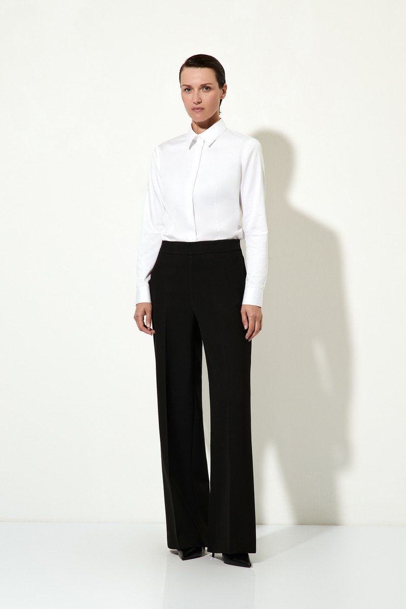 Брюки черные VASSA&Co, пол женский, цвет черный