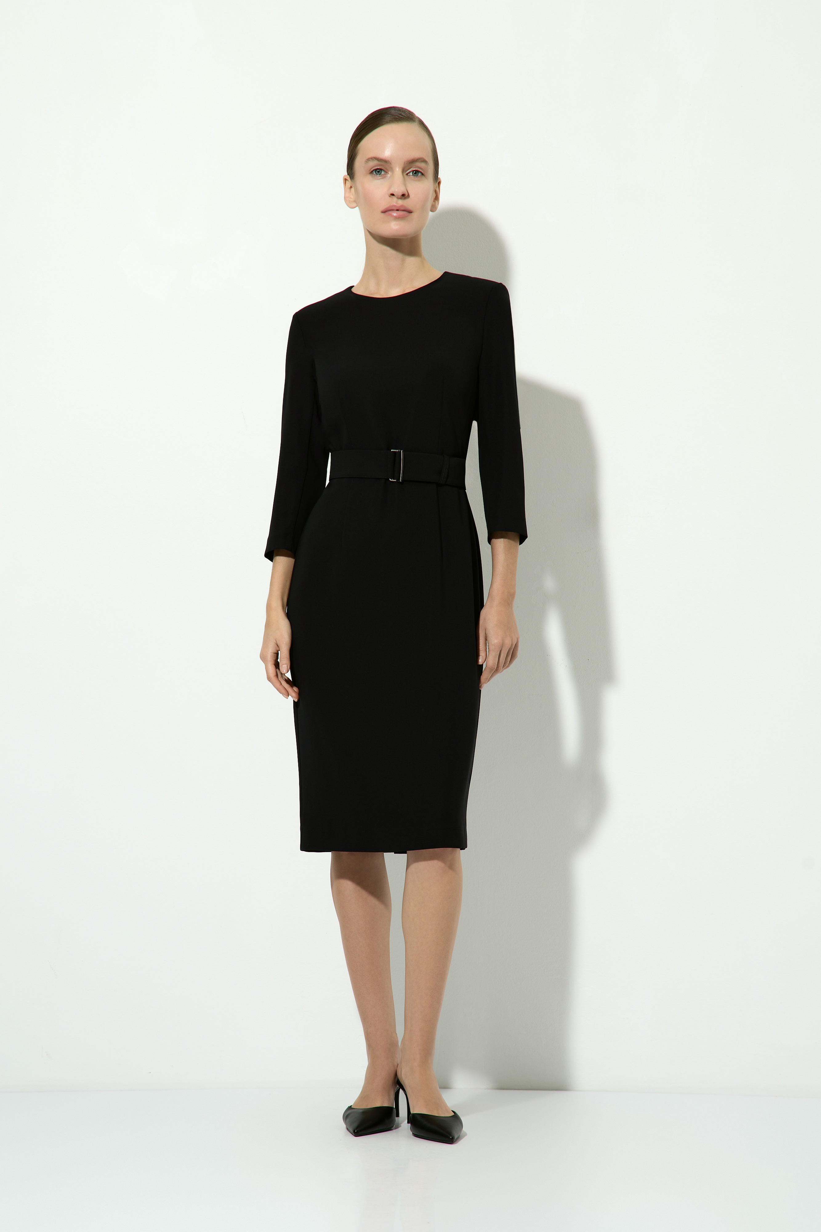 Платье-футляр VASSA&Co, пол женский, цвет черный