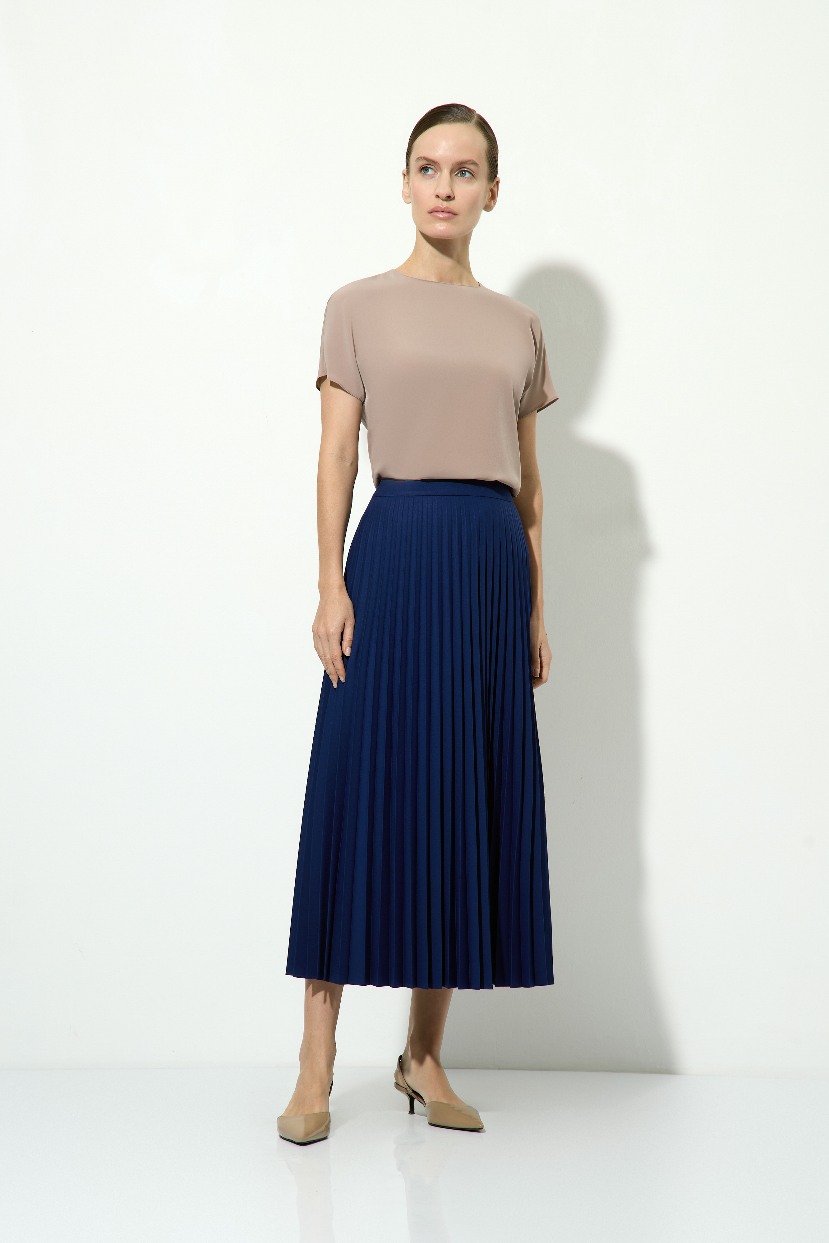 Юбка плиссированная VASSA&Co, пол женский, цвет синий