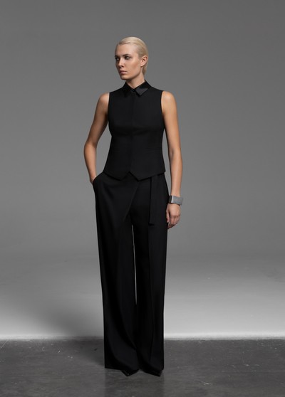 Брюки VASSA&Co, пол женский, цвет черный