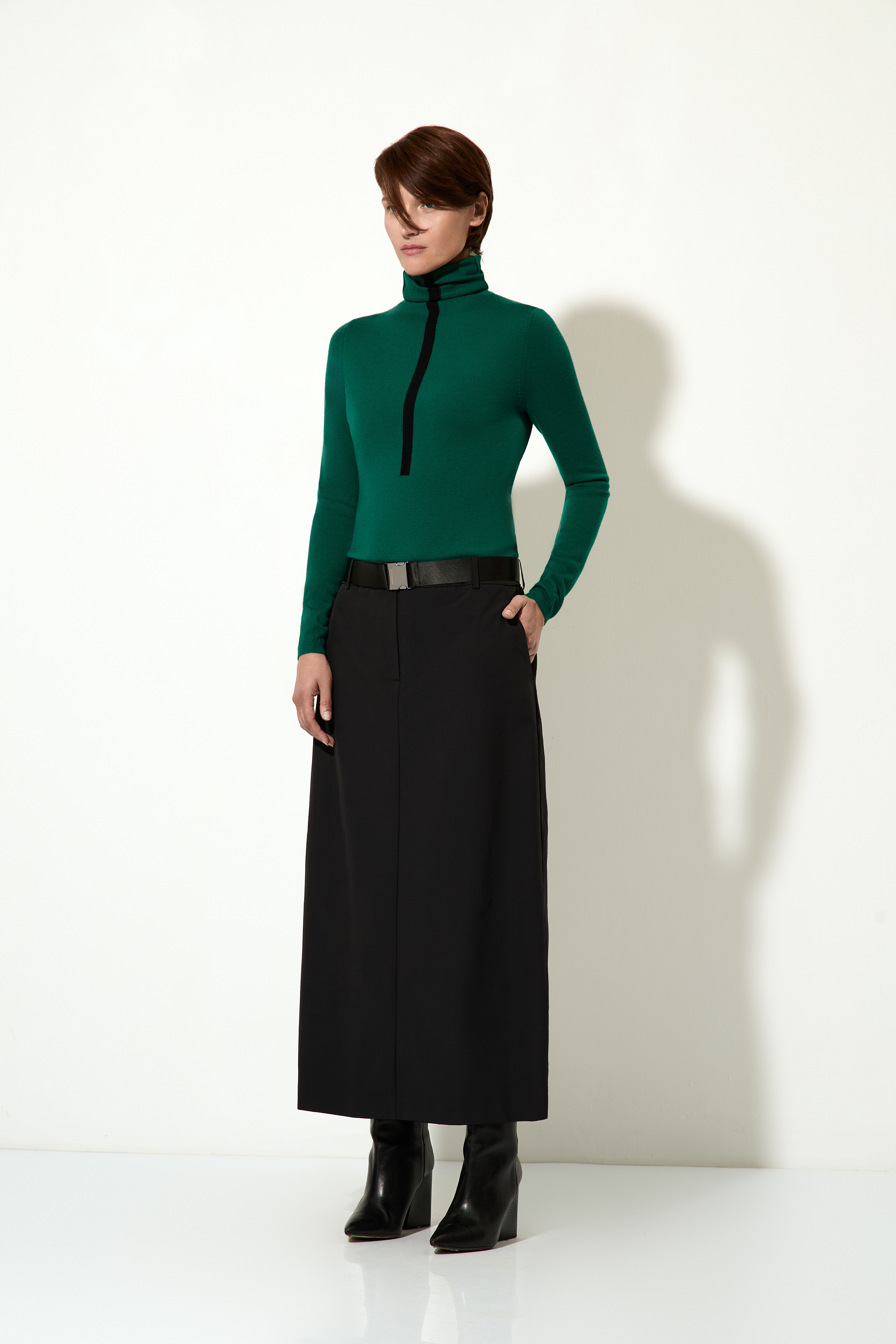 Юбка VASSA CODE, пол женский, цвет черный