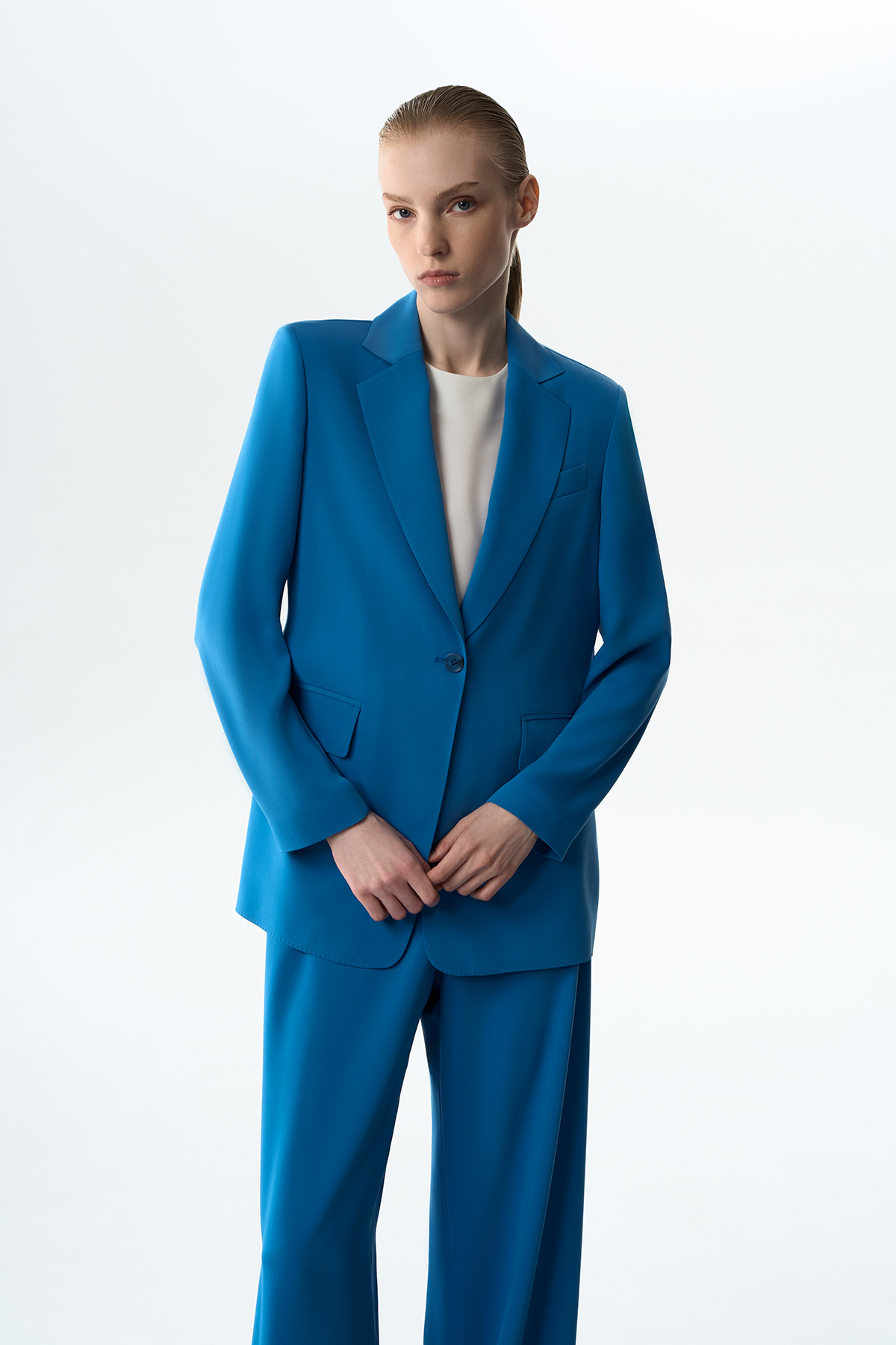 Жакет синий VASSA&Co, пол женский, цвет синий