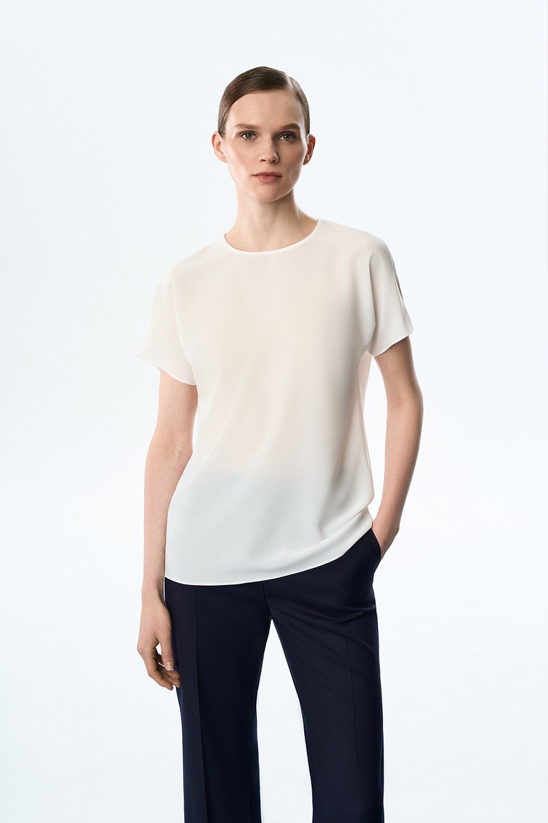 Блузка белая VASSA&Co, пол женский, цвет белый