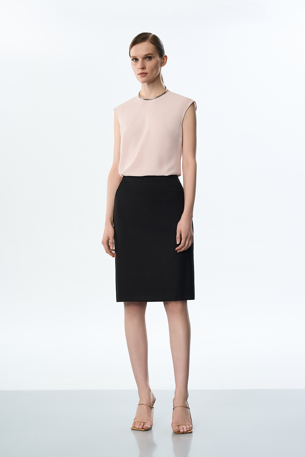 Юбка-карандаш VASSA&Co, пол женский, цвет черный