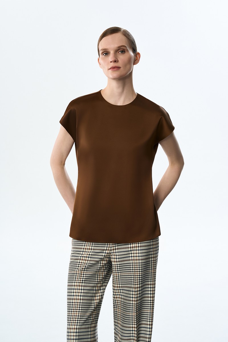 Блузка коричневая VASSA&Co, пол женский, цвет коричневый