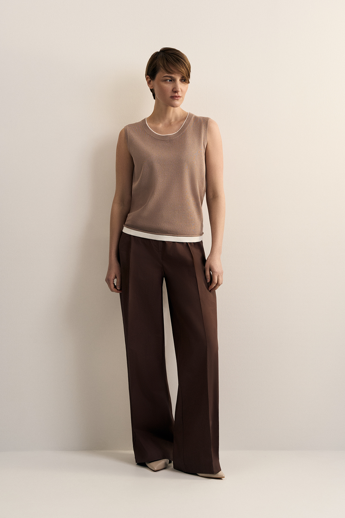 Топ из вискозы и шёлка VASSA CODE, пол female, цвет brown