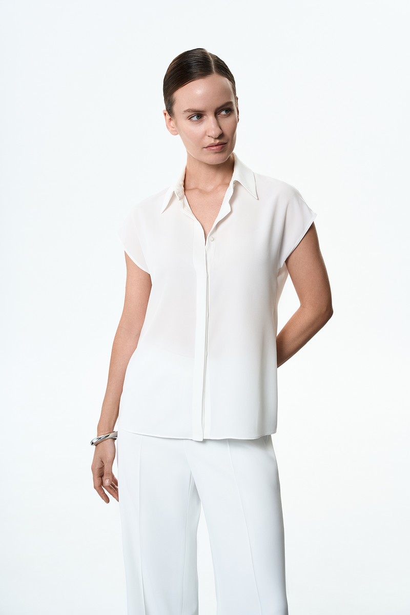 Блузка белая VASSA&Co, пол женский, цвет белый