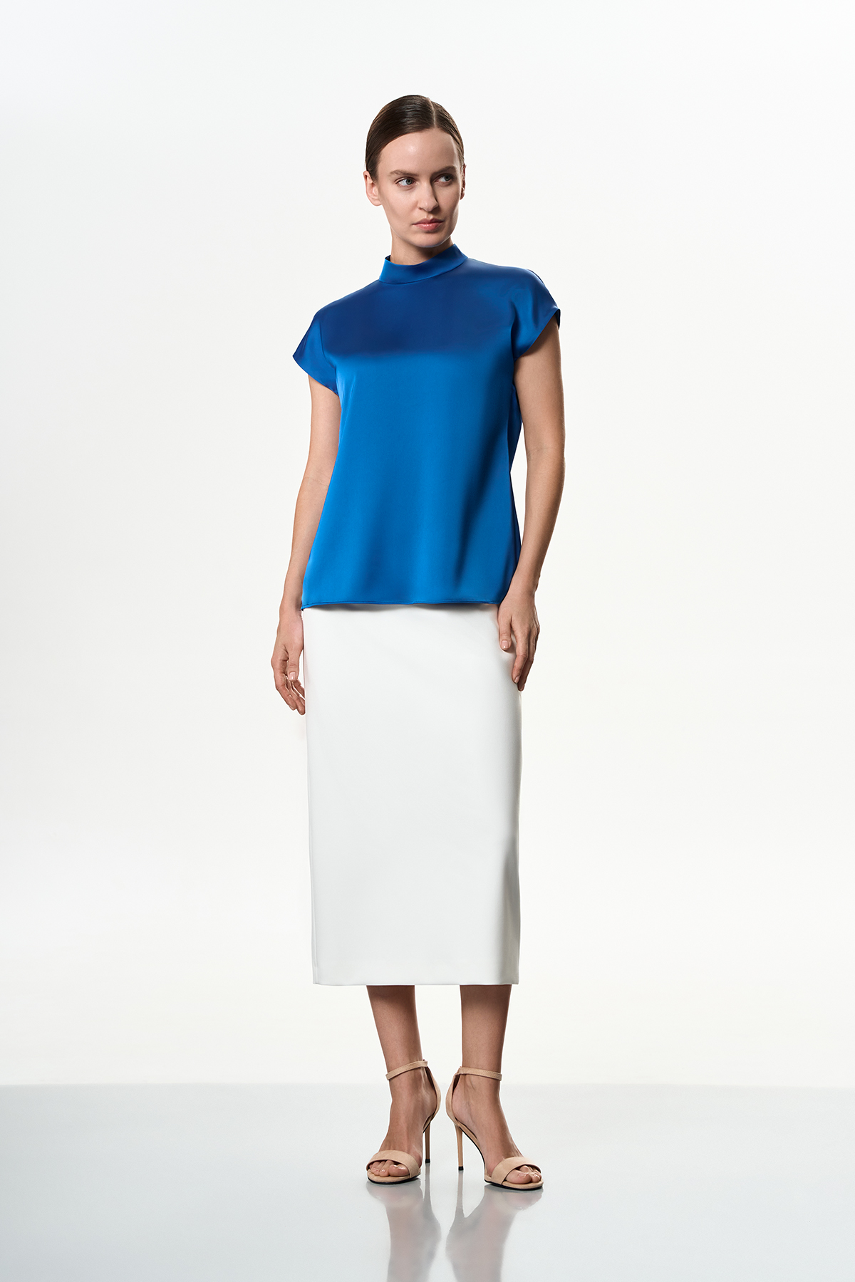 Блузка синяя VASSA&Co, пол женский, цвет синий