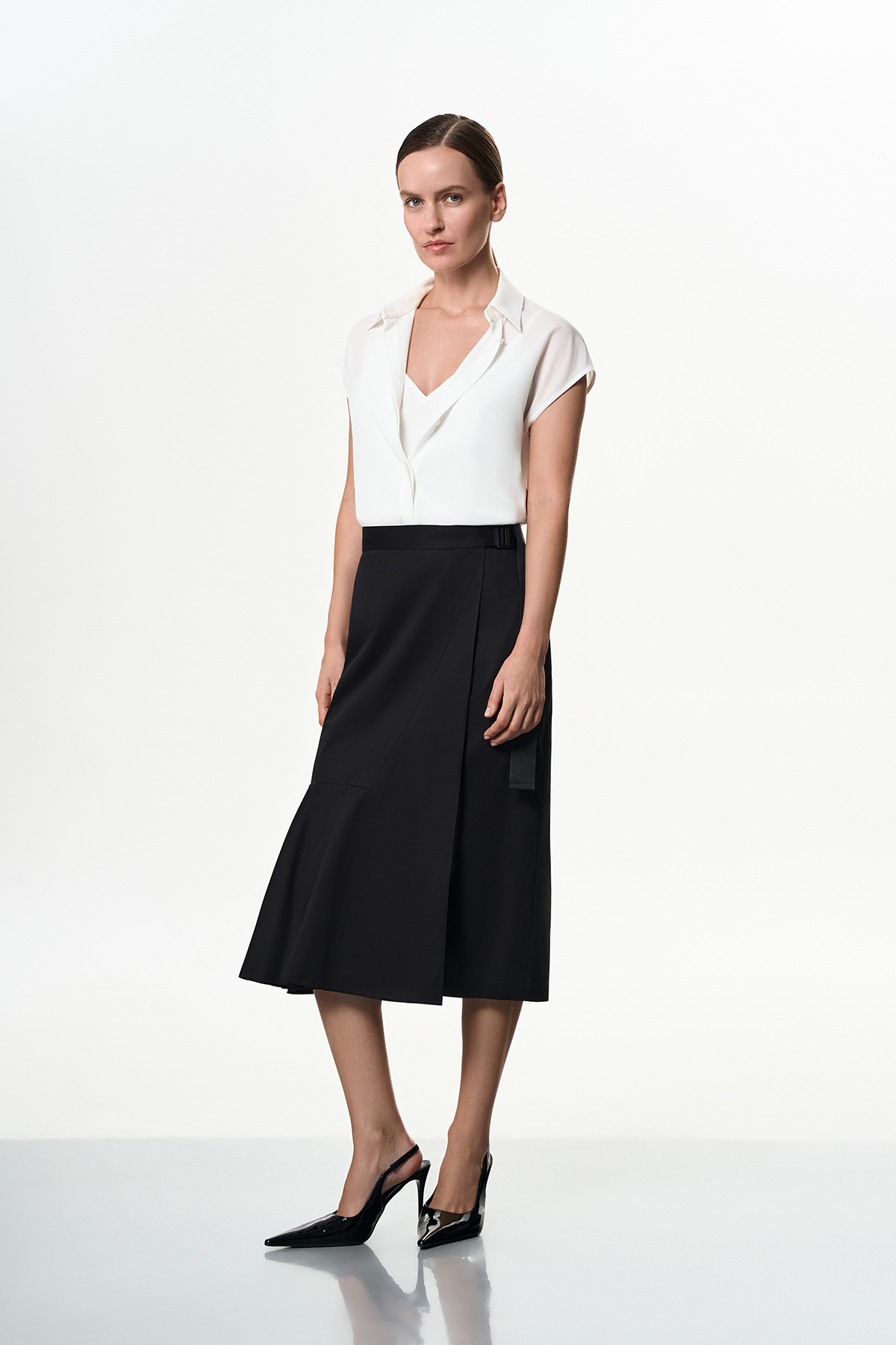 Юбка с воланом VASSA&Co, пол женский, цвет черный