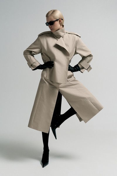 Плащ VASSA&Co, пол женский, цвет бежевый