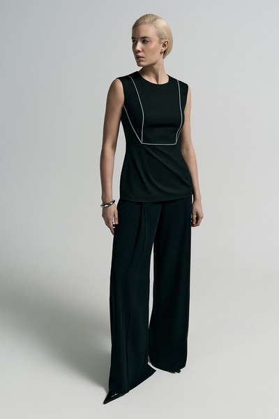 Жилет с контрастным кантом VASSA&Co, пол female, цвет black