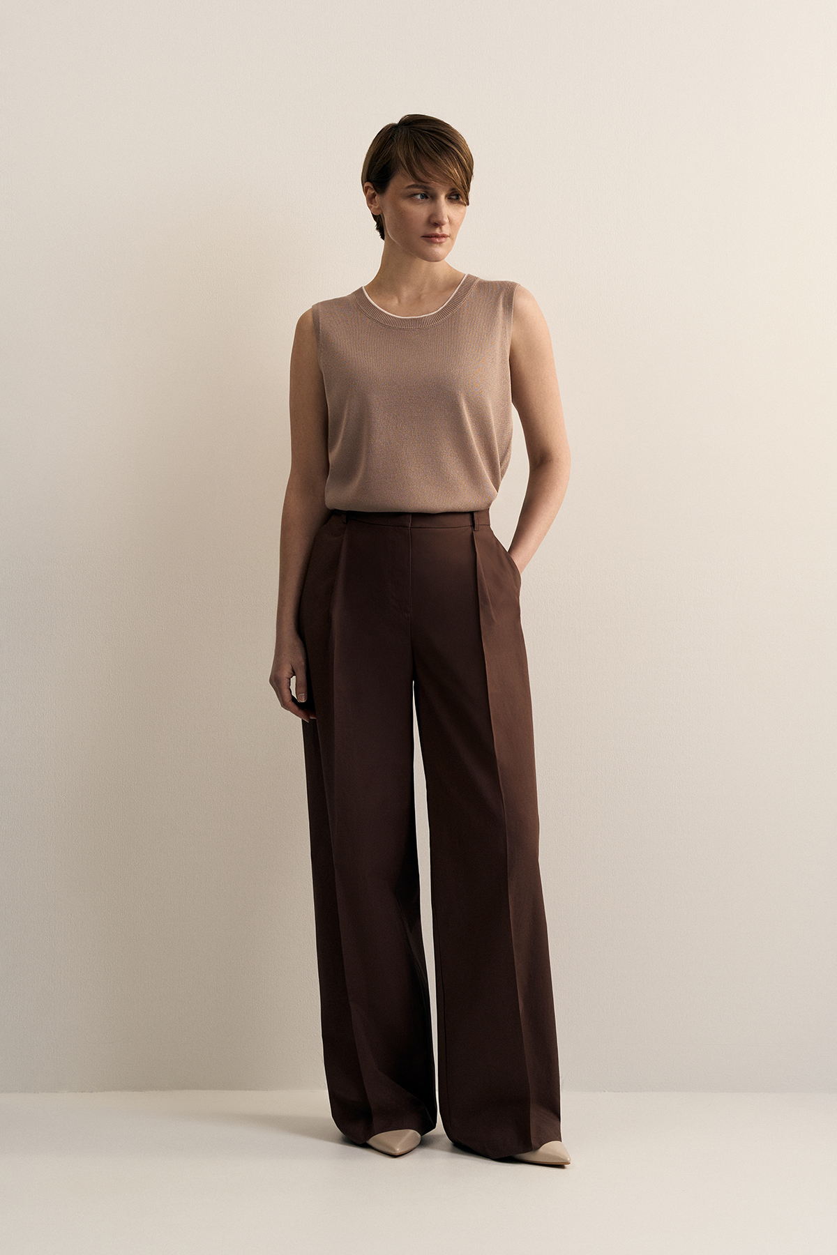 Trousers VASSA CODE, пол female, цвет brown