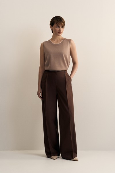 Trousers VASSA CODE, пол female, цвет brown