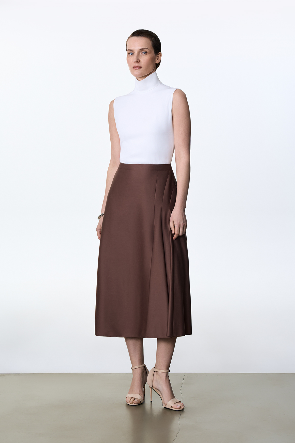 Юбка коричневая VASSA&Co, пол женский, цвет коричневый