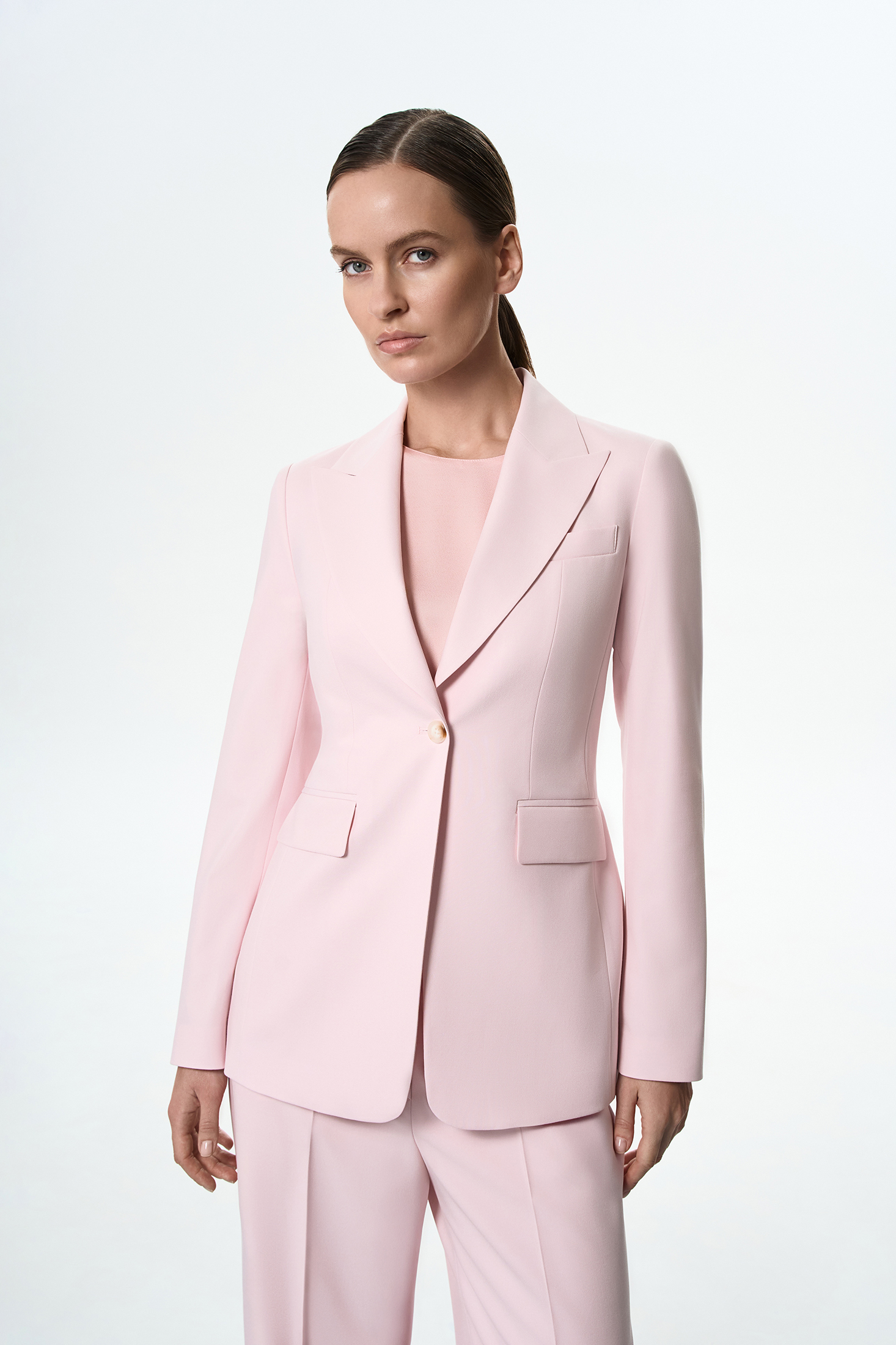 Жакет однобортный VASSA&Co, пол female, цвет pink