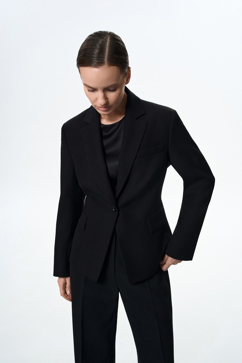 Жакет чёрный VASSA&Co, пол female, цвет black