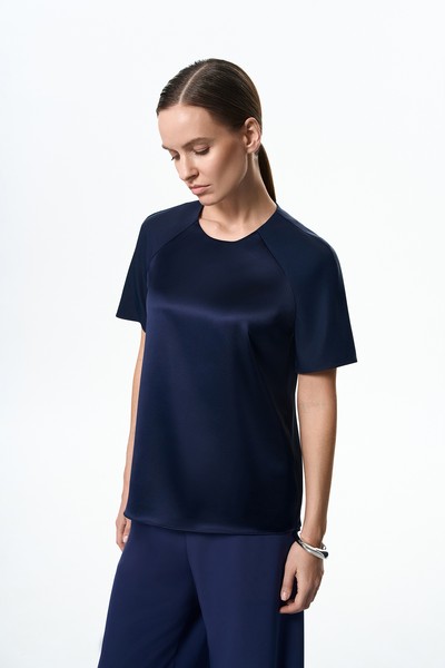 Блузка тёмно-синяя VASSA&Co, пол female, цвет синий