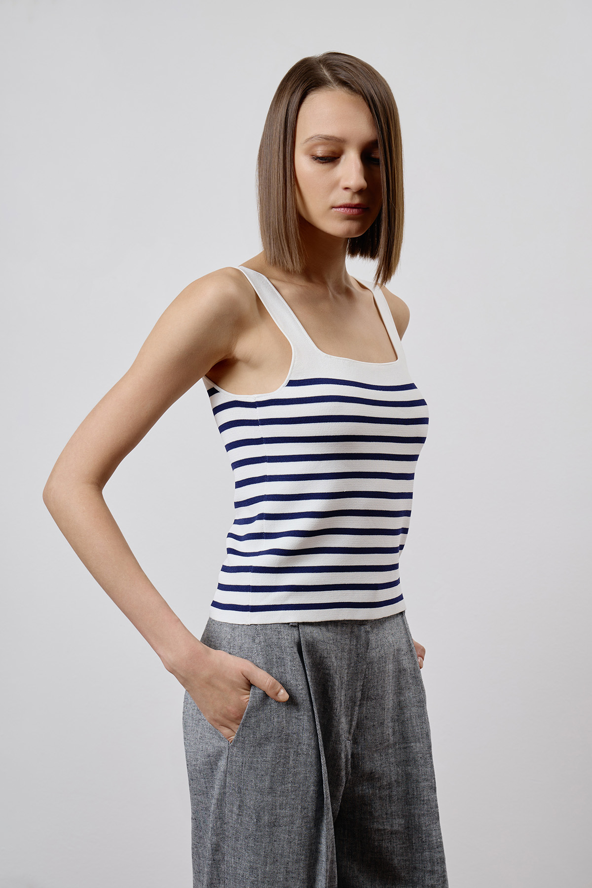 Топ в полоску VASSA CODE, пол female, цвет white