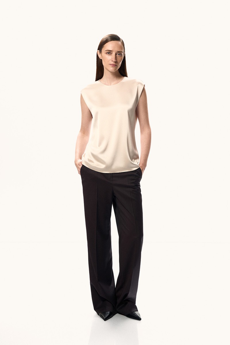 Блузка без рукавов VASSA&Co, пол female, цвет white