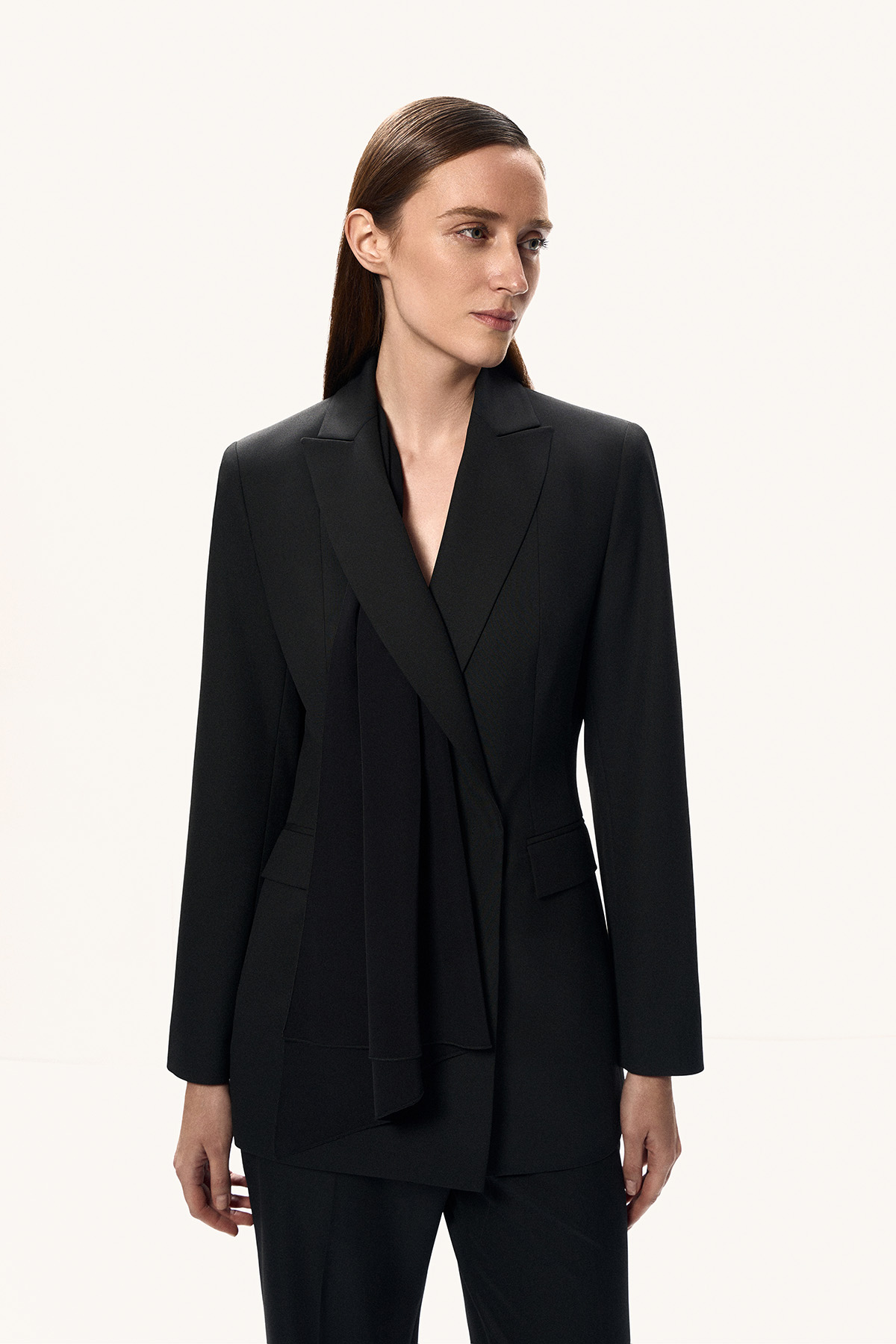 Жакет со съемным воротником VASSA&Co, пол female, цвет black