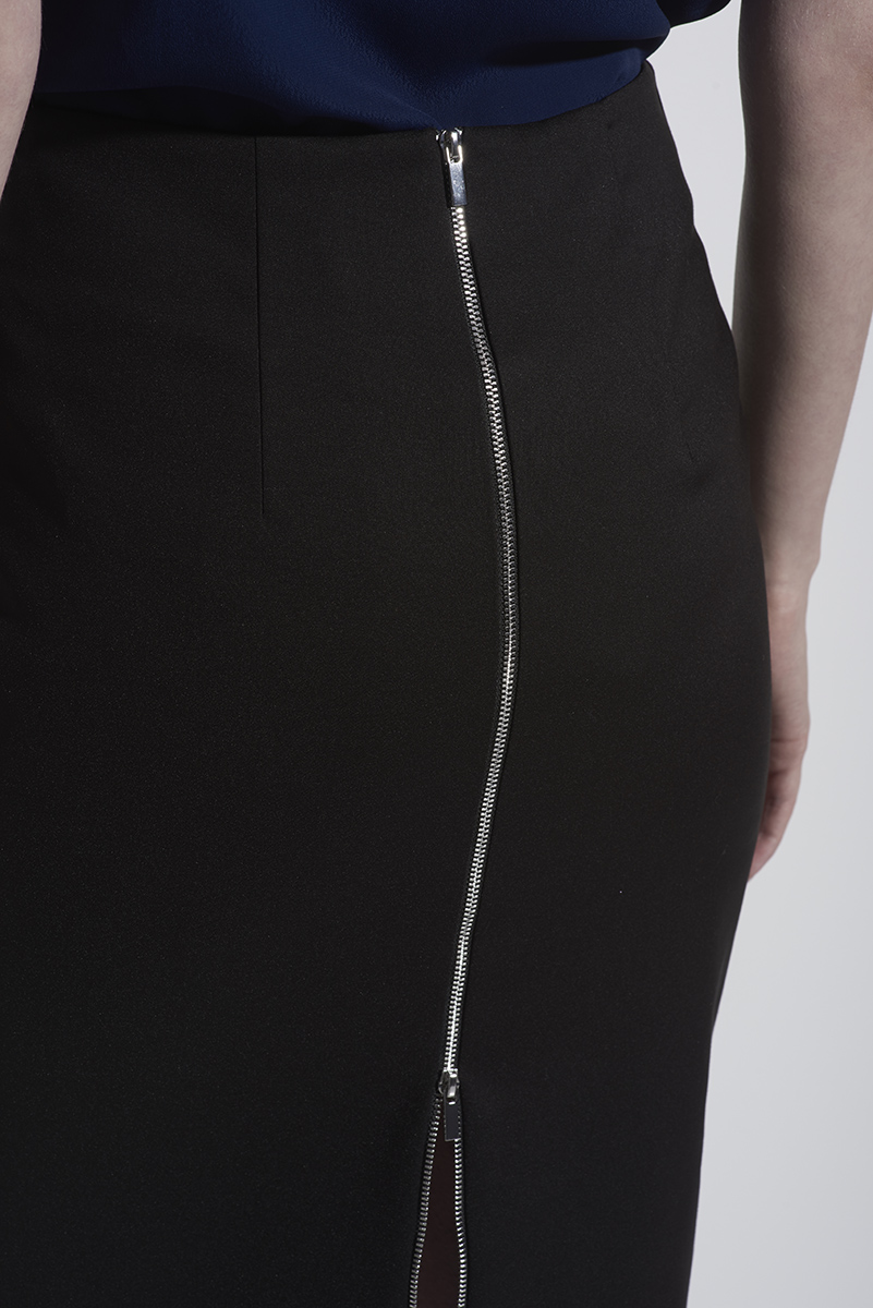 Классическая юбка черного цвета с молнией VASSA CODE, пол женский, цвет черный, фото №4