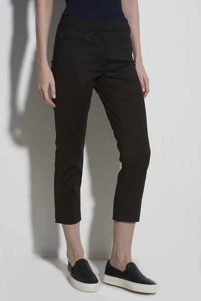 Брюки укороченные зауженные к низу черного цвета VASSA CODE, пол женский, цвет черный, фото №[поряд