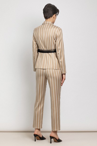 Зауженные брюки в полоску VASSA&Co, пол женский, цвет коричневый, фото №3