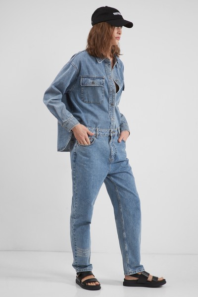 Джинсовая рубашка VASSA CODE, пол женский, цвет голубой, фото №3