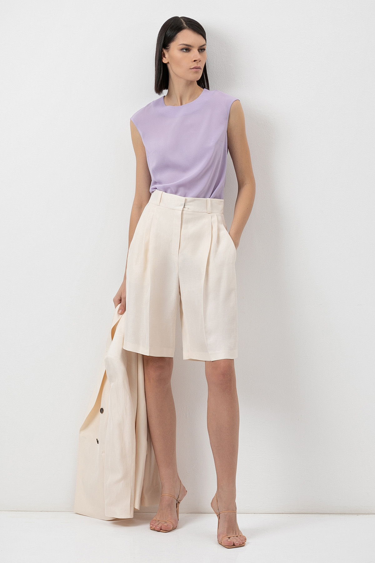 Шорты-бермуды VASSA&Co, пол женский, цвет белый, фото №3