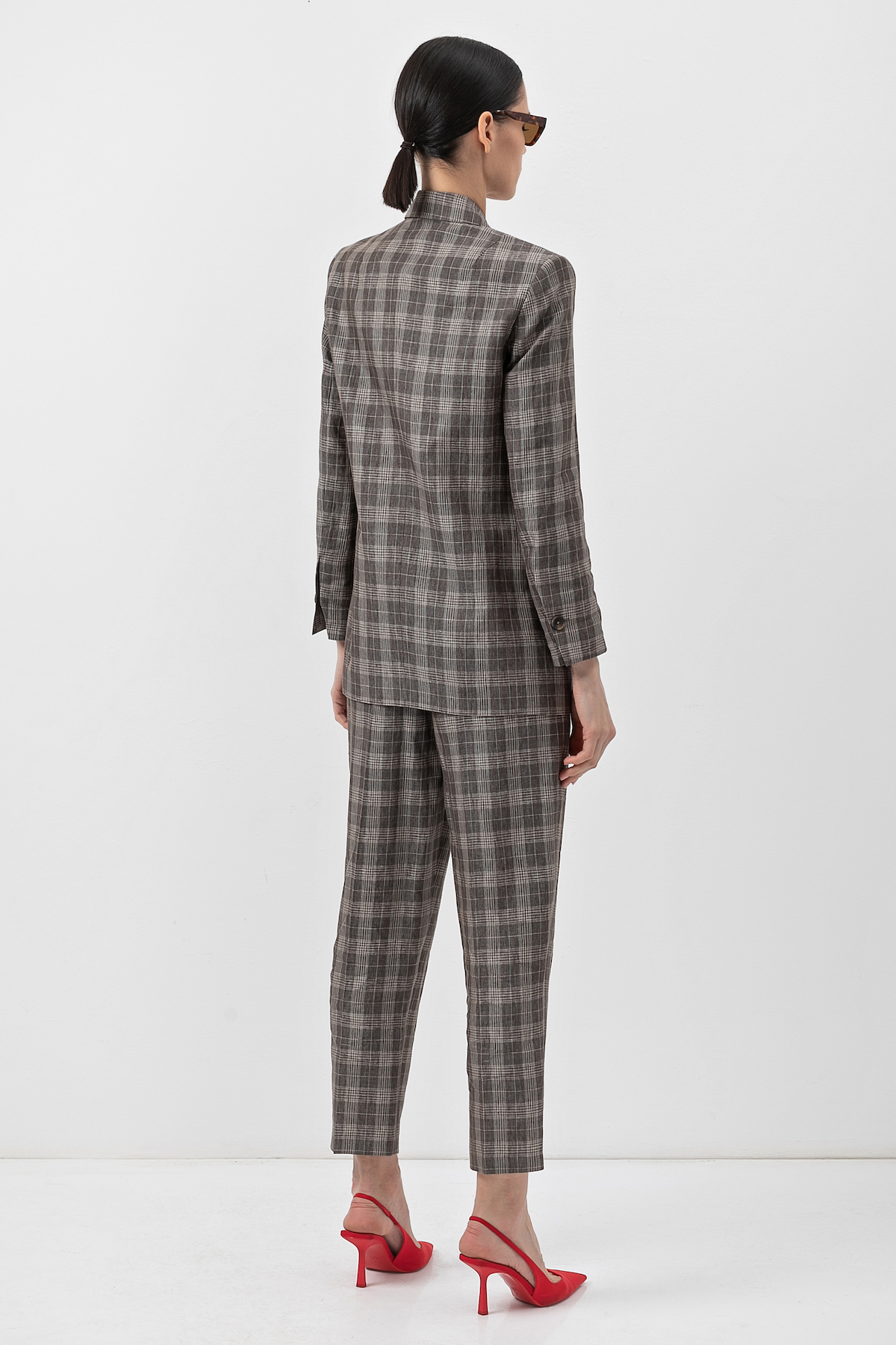 Жакет двубортный VASSA&Co, пол женский, цвет коричневый, фото №5