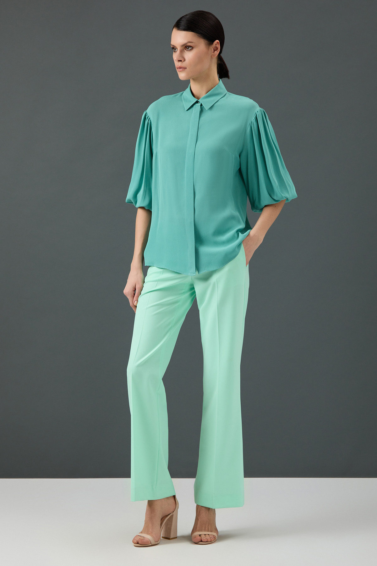 Блузка VASSA&Co, пол женский, цвет зеленый, фото №2