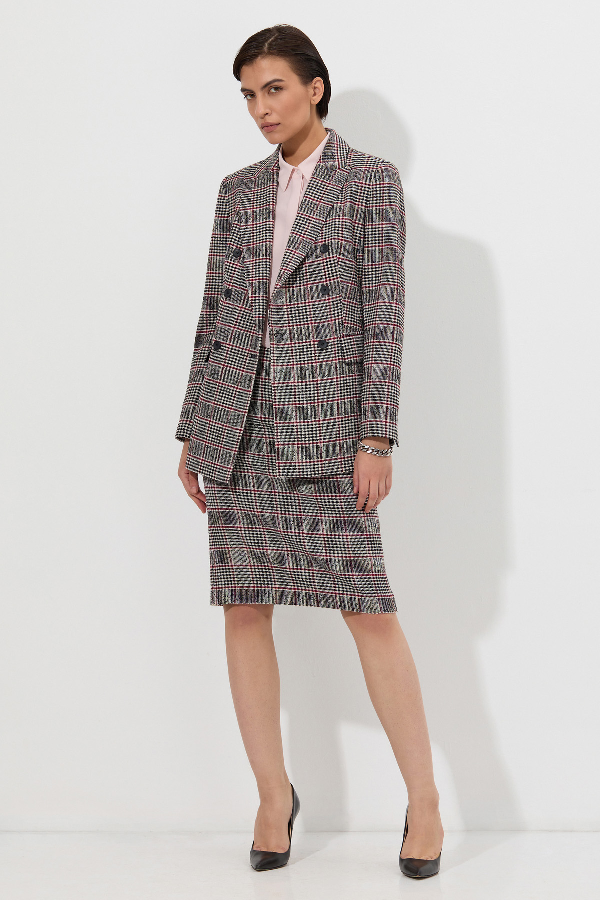 Двубортный жакет VASSA&Co, пол женский, цвет черный, фото №4