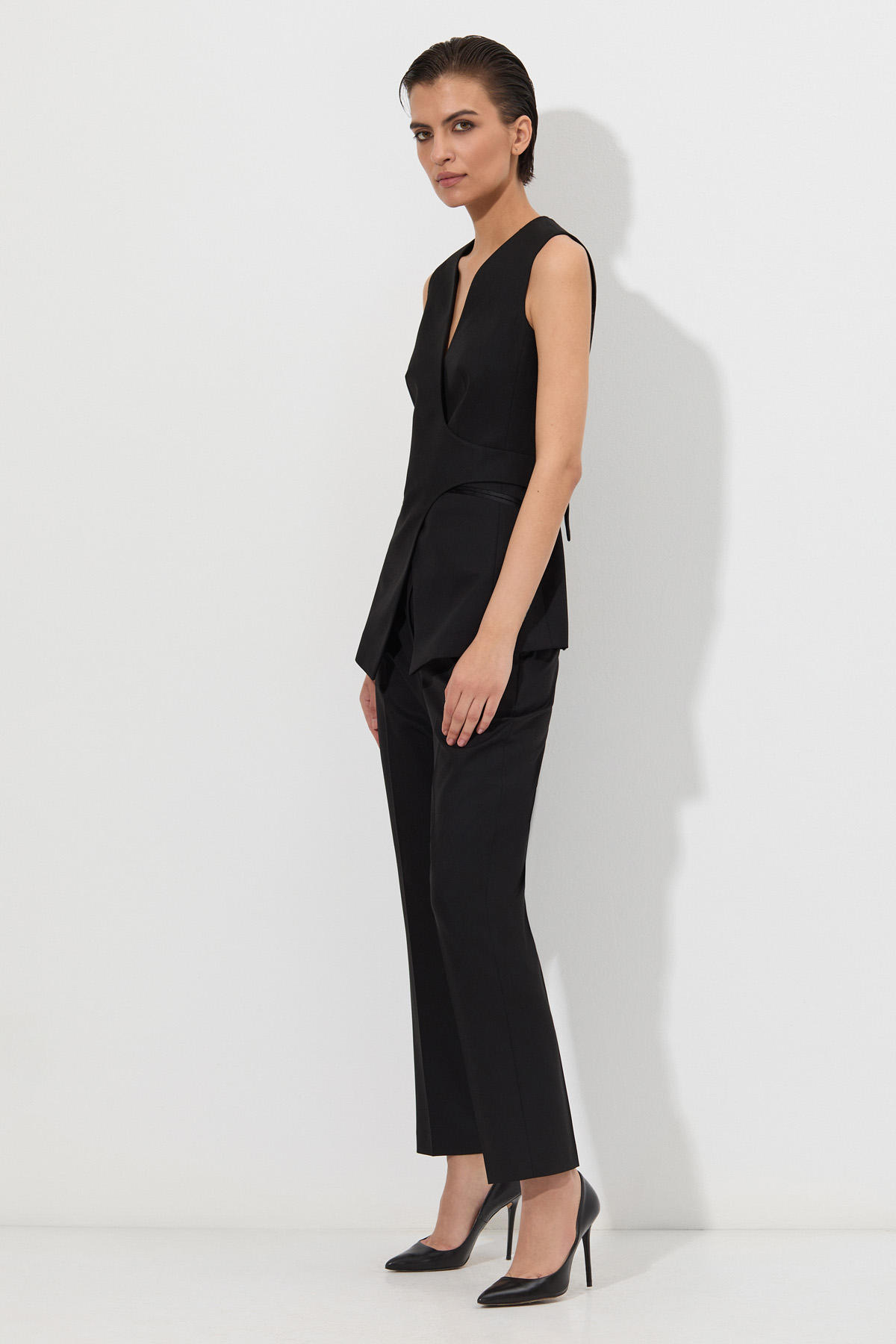 Vest VASSA&Co, пол female, цвет black, фото №2