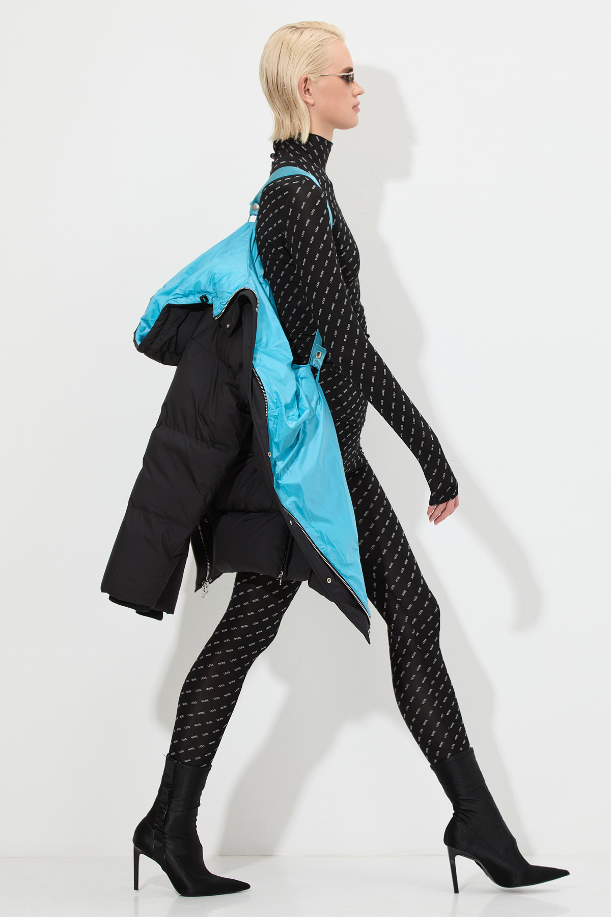 Пуховик VASSA&Co, пол женский, цвет черный, фото №5