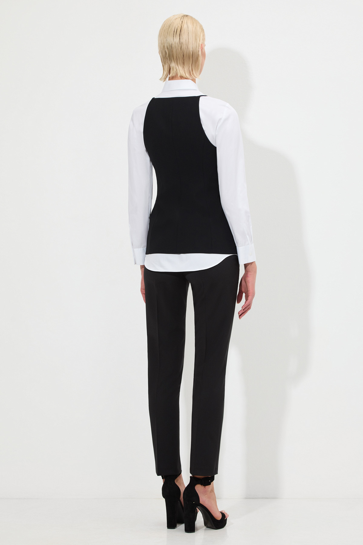 Дизайнерский жилет VASSA&Co, пол женский, цвет черный, фото №6