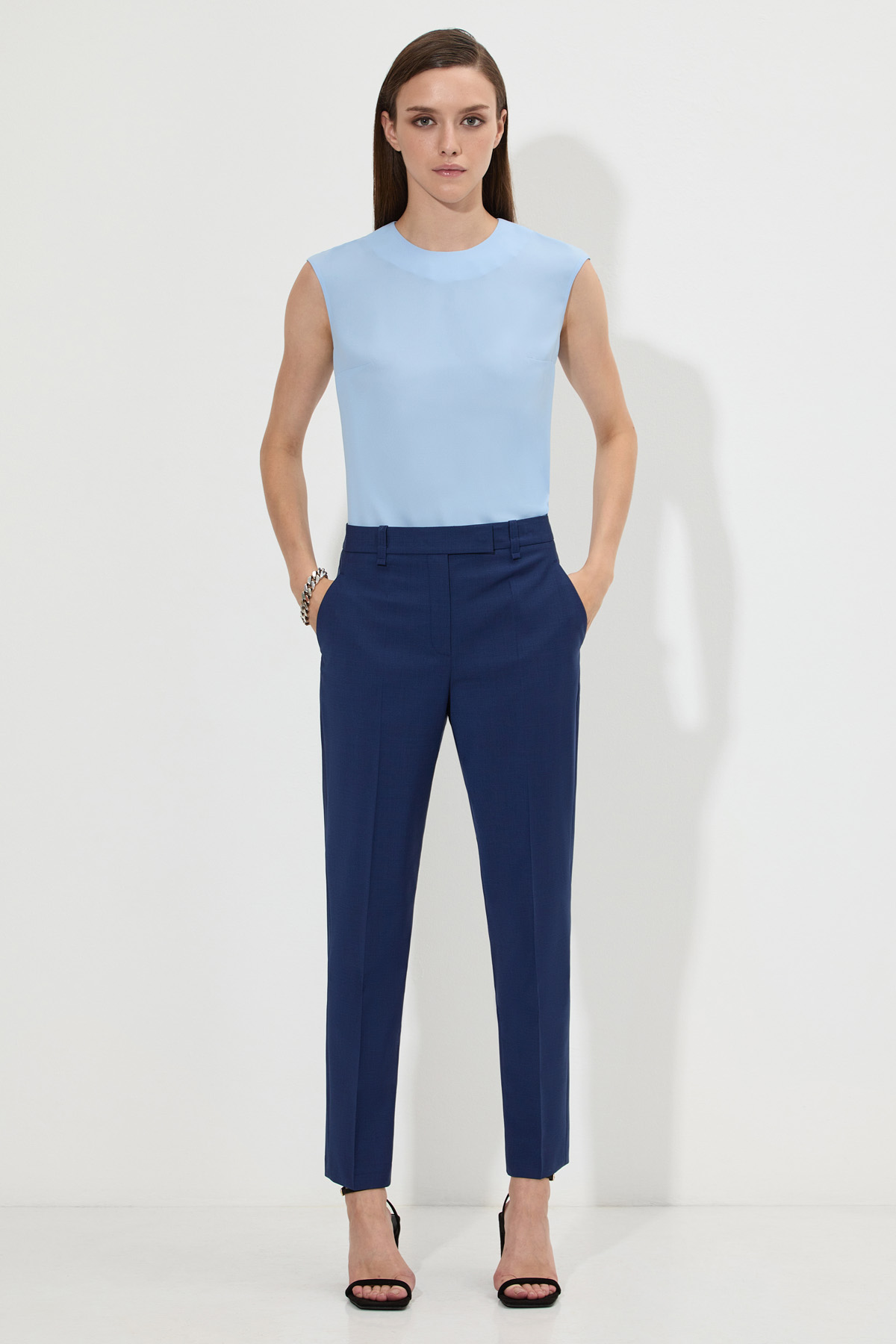 Брюки VASSA&Co, пол женский, цвет синий, фото №2