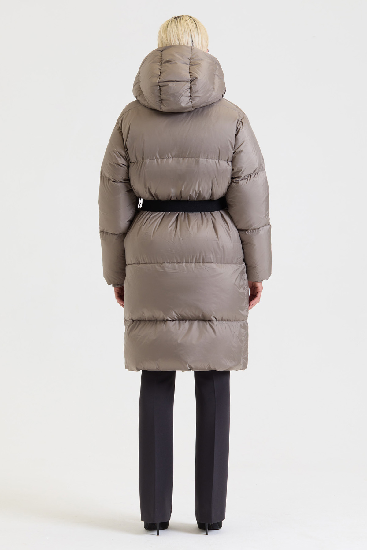Пуховик со съемным поясом VASSA&Co, пол женский, цвет коричневый, фото №2